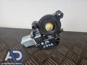 Gebruikte Motor electrisch raam Volkswagen Polo V (6R) 1.2 TSI Prijs € 19,99 Margeregeling aangeboden door Autodemontage Aandijk