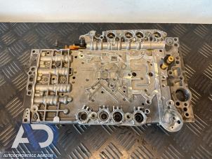 Gebruikte Kleppenblok hydraulisch Mercedes E Estate (S212) E-200 CDI 16V BlueEfficiency,BlueTEC Prijs € 199,99 Margeregeling aangeboden door Autodemontage Aandijk