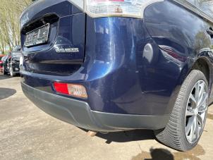Gebruikte Bumper achter Mitsubishi Outlander (GF/GG) 2.0 16V 4x2 Prijs € 249,99 Margeregeling aangeboden door Autodemontage Aandijk
