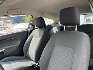 Gebruikte Interieur Bekledingsset Ford Fiesta 6 (JA8) 1.6 TDCi 16V 90 Prijs € 224,99 Margeregeling aangeboden door Autodemontage Aandijk
