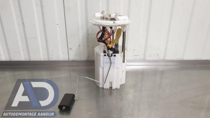 Gebruikte Tank element Pomp Opel Vivaro 1.6 CDTI 90 Prijs € 60,49 Inclusief btw aangeboden door Autodemontage Aandijk