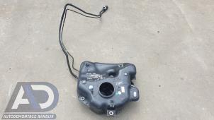 Gebruikte Adblue tank Audi Q5 (8RB) 3.0 TDI V6 24V Clean Diesel Quattro Prijs € 399,99 Margeregeling aangeboden door Autodemontage Aandijk