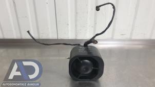 Gebruikte Alarm sirene Renault Grand Scénic II (JM) 1.6 16V Prijs € 29,99 Margeregeling aangeboden door Autodemontage Aandijk