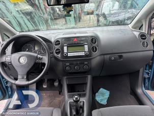 Gebruikte Airbag Set + Module Volkswagen Golf Plus (5M1/1KP) 2.0 TDI 16V Prijs € 399,99 Margeregeling aangeboden door Autodemontage Aandijk