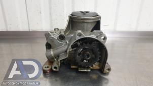 Gebruikte Oliepomp Citroen C4 Berline (LC) 1.6 16V VTi 120 Prijs € 149,99 Margeregeling aangeboden door Autodemontage Aandijk