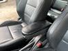 Armleuning van een Seat Ibiza ST (6J8), 2010 / 2016 1.2 TDI Ecomotive, Combi/o, Diesel, 1.199cc, 55kW (75pk), FWD, CFWA, 2010-04 / 2015-05 2011
