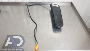 Gebruikte Airbag stoel (zitplaats) Ford Fiesta 6 (JA8) 1.25 16V Prijs € 39,99 Margeregeling aangeboden door Autodemontage Aandijk