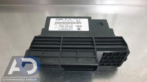 Gebruikte Bodycontrol Module Audi A6 Avant Quattro (C6) 2.7 TDI V6 24V Prijs € 34,99 Margeregeling aangeboden door Autodemontage Aandijk