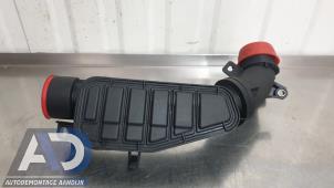 Gebruikte Intercooler Buis Citroen C3 (SX/SW) 1.2 12V e-THP PureTech 110 Prijs € 29,99 Margeregeling aangeboden door Autodemontage Aandijk