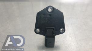 Gebruikte Olie niveau sensor Audi Q5 (8RB) 3.0 TDI V6 24V Clean Diesel Quattro Prijs € 24,99 Margeregeling aangeboden door Autodemontage Aandijk