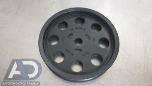 Gebruikte Krukas Poelie Skoda Roomster (5J) 1.2 TSI Prijs € 29,99 Margeregeling aangeboden door Autodemontage Aandijk