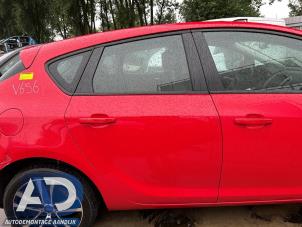 Gebruikte Deur 4Deurs rechts-achter Opel Astra J (PC6/PD6/PE6/PF6) 1.6 16V Ecotec Prijs € 199,99 Margeregeling aangeboden door Autodemontage Aandijk