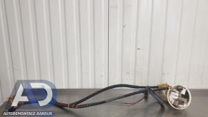 Gebruikte Tankvlotter Mercedes C Sportcoupé (C203) 1.8 C-180K 16V Prijs € 49,99 Margeregeling aangeboden door Autodemontage Aandijk