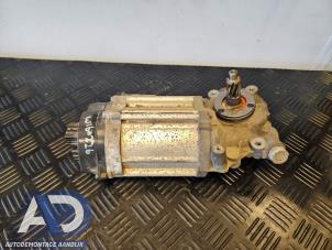 Gebruikte Servo Elektrisch Volkswagen Golf V (1K1) 1.6 FSI 16V Prijs € 99,99 Margeregeling aangeboden door Autodemontage Aandijk