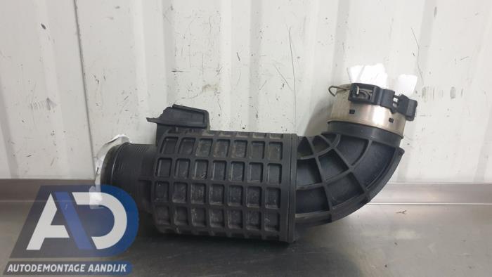 Gebruikte Intercooler Buis BMW 2 serie Active Tourer (F45) 220dA xDrive 2.0 TwinPower Turbo 16V Prijs € 24,99 Margeregeling aangeboden door Autodemontage Aandijk
