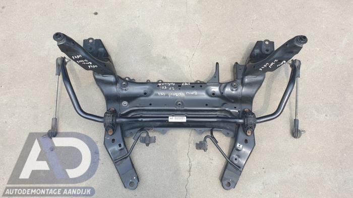 Gebruikte Subframe BMW 2 serie Active Tourer (F45) 220dA xDrive 2.0 TwinPower Turbo 16V Prijs € 199,99 Margeregeling aangeboden door Autodemontage Aandijk