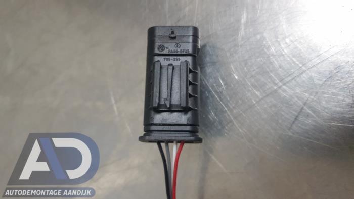 Lambda Sonde van een BMW 2 serie Active Tourer (F45) 220dA xDrive 2.0 TwinPower Turbo 16V 2016