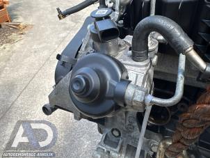 Gebruikte Brandstofpomp Mechanisch Volkswagen Touran (1T3) 2.0 TDI 16V Prijs op aanvraag aangeboden door Autodemontage Aandijk