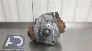 Gebruikte Brandstofpomp Mechanisch Toyota Avensis Wagon (T25/B1E) 2.0 16V D-4D Prijs € 134,99 Margeregeling aangeboden door Autodemontage Aandijk
