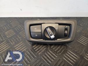 Gebruikte Licht Schakelaar BMW 2 serie Active Tourer (F45) 220dA xDrive 2.0 TwinPower Turbo 16V Prijs € 34,99 Margeregeling aangeboden door Autodemontage Aandijk