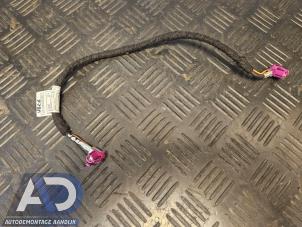 Gebruikte Radio bedrading BMW 2 serie Active Tourer (F45) 220dA xDrive 2.0 TwinPower Turbo 16V Prijs € 29,99 Margeregeling aangeboden door Autodemontage Aandijk