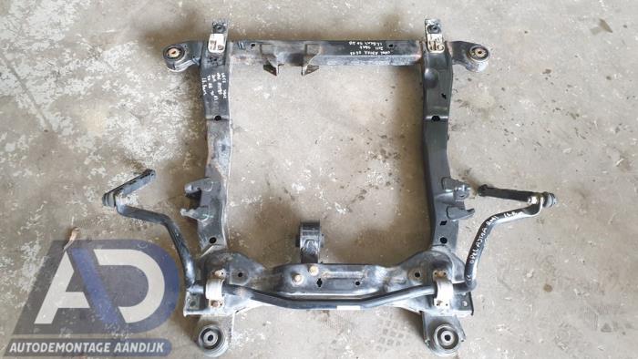 Gebruikte Subframe Opel Astra J (PC6/PD6/PE6/PF6) 1.6 16V Ecotec Prijs € 124,99 Margeregeling aangeboden door Autodemontage Aandijk