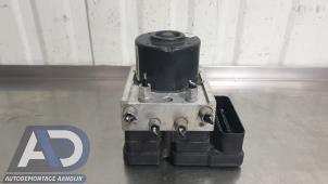 Gebruikte ABS Pomp Mazda 5 (CR19) 1.8i 16V Prijs € 74,99 Margeregeling aangeboden door Autodemontage Aandijk