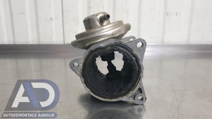Gebruikte Uitlaat gasklep (EGR) Skoda Fabia II Combi 1.9 TDi Prijs € 29,99 Margeregeling aangeboden door Autodemontage Aandijk