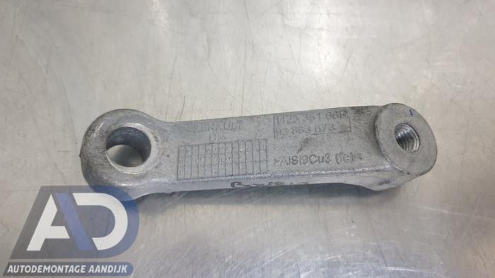 Gebruikte Motorrubber Opel Vivaro 1.6 CDTI 90 Prijs € 24,19 Inclusief btw aangeboden door Autodemontage Aandijk