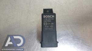 Gebruikte Relais Opel Vivaro 1.6 CDTI 90 Prijs € 24,19 Inclusief btw aangeboden door Autodemontage Aandijk