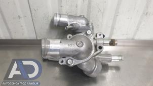 Gebruikte Thermostaathuis Mitsubishi Outlander (GF/GG) 2.0 16V 4x2 Prijs € 124,99 Margeregeling aangeboden door Autodemontage Aandijk