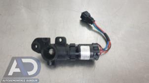 Gebruikte Sensor Temperatuur binnen Ford S-Max (GBW) 2.0 Ecoboost 16V Prijs € 19,99 Margeregeling aangeboden door Autodemontage Aandijk