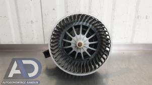 Gebruikte Kachel Ventilatiemotor Audi A4 Avant (B8) 2.0 TDI 16V Prijs € 49,99 Margeregeling aangeboden door Autodemontage Aandijk
