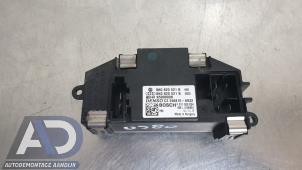 Gebruikte Kachel Weerstand Audi A4 Avant (B8) 2.0 TDI 16V Prijs € 19,99 Margeregeling aangeboden door Autodemontage Aandijk