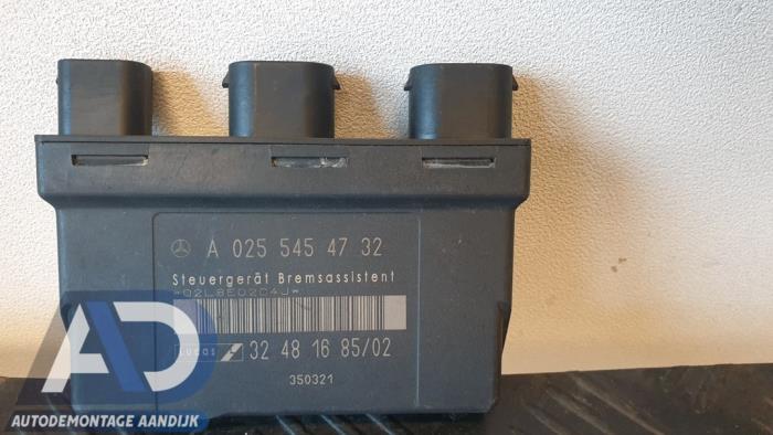 ABS Computer van een Mercedes-Benz E (W210) 3.0 E-300D Turbo 24V 1998