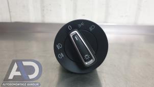 Gebruikte Licht Schakelaar Volkswagen Polo V (6R) 1.4 TDI 12V 90 Prijs € 19,99 Margeregeling aangeboden door Autodemontage Aandijk