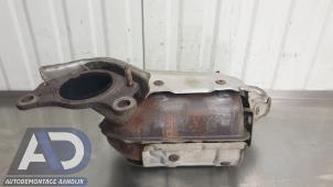 Gebruikte Katalysator Renault Clio IV (5R) 0.9 Energy TCE 90 12V Prijs € 199,99 Margeregeling aangeboden door Autodemontage Aandijk