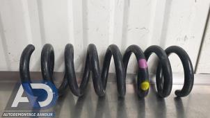 Gebruikte Veerschroef achter Mercedes E (C207) E-350 CGI V6 24V Prijs € 24,99 Margeregeling aangeboden door Autodemontage Aandijk