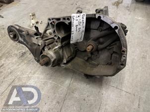 Gebruikte Versnellingsbak Renault Twingo (C06) 1.2 Prijs € 99,99 Margeregeling aangeboden door Autodemontage Aandijk