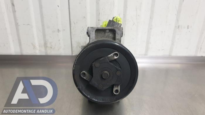 Gebruikte Aircopomp Volkswagen Caddy III (2KA,2KH,2CA,2CH) 1.6 TDI 16V Prijs € 74,99 Margeregeling aangeboden door Autodemontage Aandijk