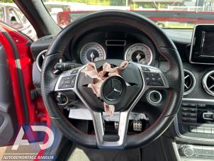 Gebruikte Stuurwiel Mercedes A (W176) 1.6 A-180 16V Prijs € 149,99 Margeregeling aangeboden door Autodemontage Aandijk