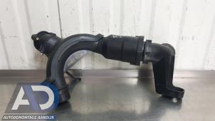 Gebruikte Intercooler Buis Ford Puma 1.0 Ti-VCT EcoBoost mHEV 12V Prijs € 49,99 Margeregeling aangeboden door Autodemontage Aandijk