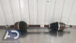 Gebruikte Cardanas links-voor (VWA) Ford Puma 1.0 Ti-VCT EcoBoost mHEV 12V Prijs € 199,99 Margeregeling aangeboden door Autodemontage Aandijk