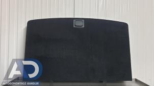 Gebruikte Kofferbak Mat Mercedes C Combi AMG (S203) 5.4 C-55 AMG V8 24V Prijs € 29,99 Margeregeling aangeboden door Autodemontage Aandijk