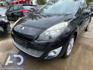 Gebruikte Voorkop compleet Renault Grand Scénic III (JZ) 1.4 16V TCe 130 Prijs € 1.249,99 Margeregeling aangeboden door Autodemontage Aandijk