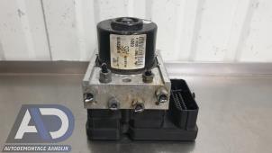 Gebruikte ABS Pomp Fiat Doblo Cargo (263) 1.6 D Multijet Dualogic Prijs € 59,99 Margeregeling aangeboden door Autodemontage Aandijk