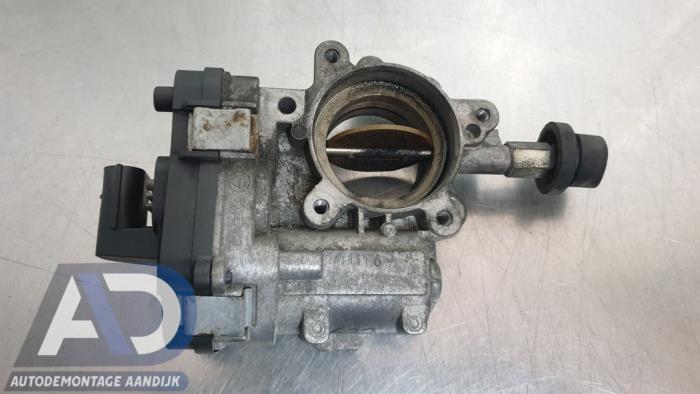 Gebruikte Gasklephuis Fiat Doblo Cargo (263) 1.6 D Multijet Dualogic Prijs € 44,99 Margeregeling aangeboden door Autodemontage Aandijk
