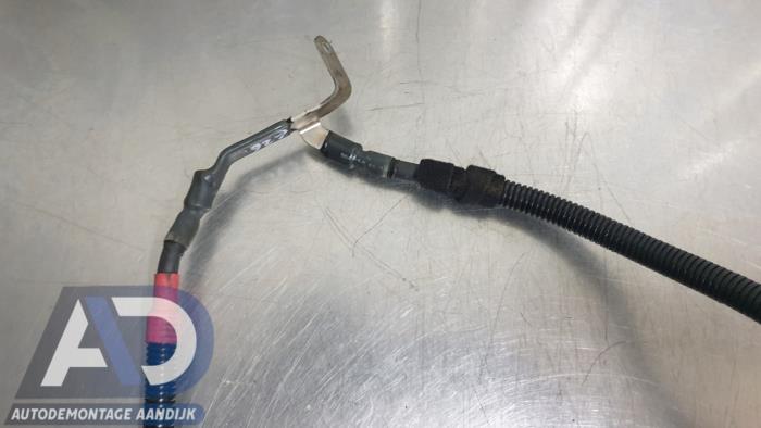 Accupool van een BMW 2 serie Active Tourer (F45) 220dA xDrive 2.0 TwinPower Turbo 16V 2016