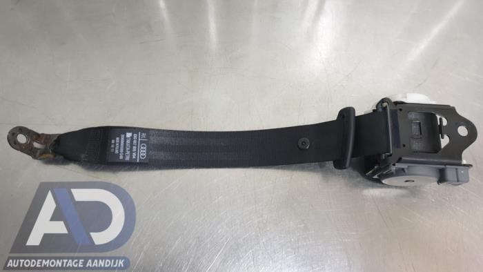 Veiligheidsgordel links-achter van een Audi A1 (8X1/8XK) 1.6 TDI 16V 2012