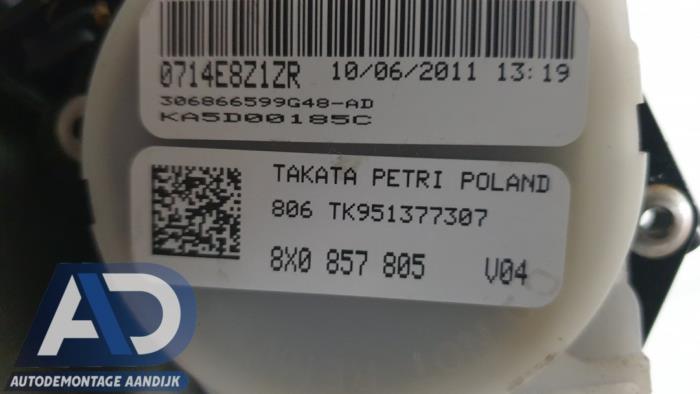 Veiligheidsgordel links-achter van een Audi A1 (8X1/8XK) 1.6 TDI 16V 2012